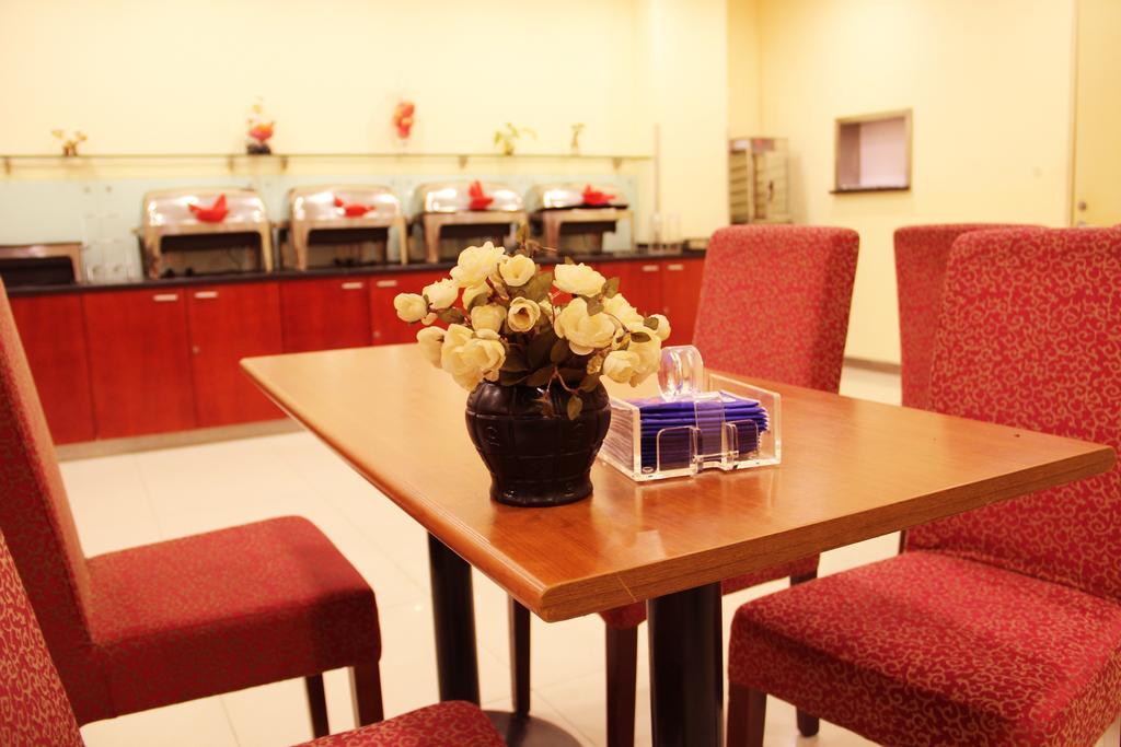 Hanting Hotel Shanghai Songjiang Exterior photo